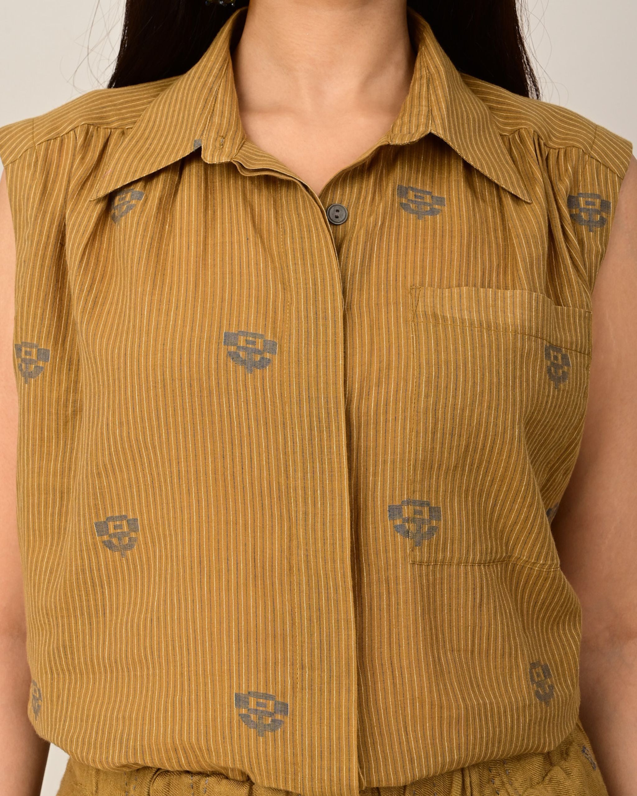 BANTER Sleeveless Jamdani Shirt