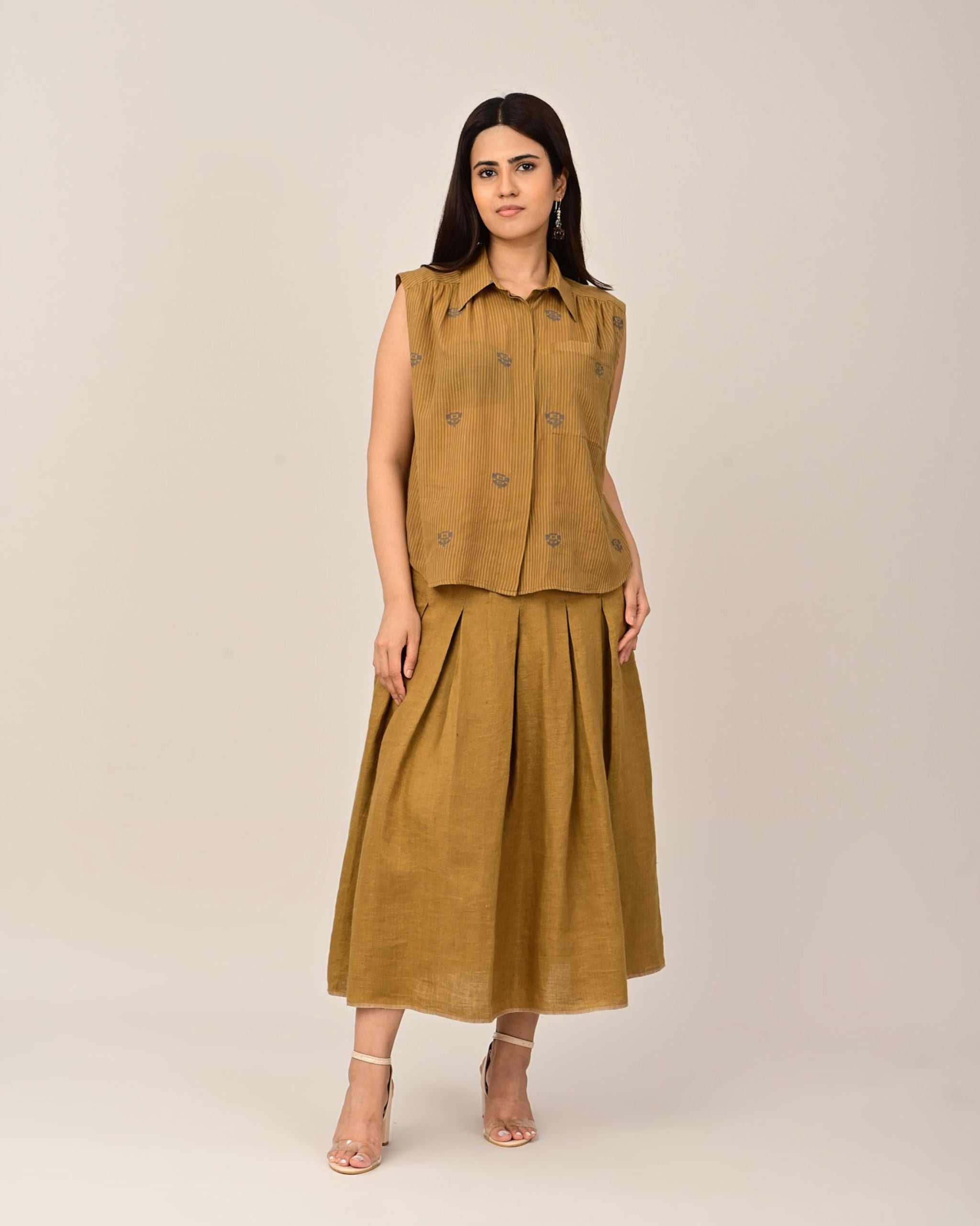 BANTER Sleeveless Jamdani Shirt