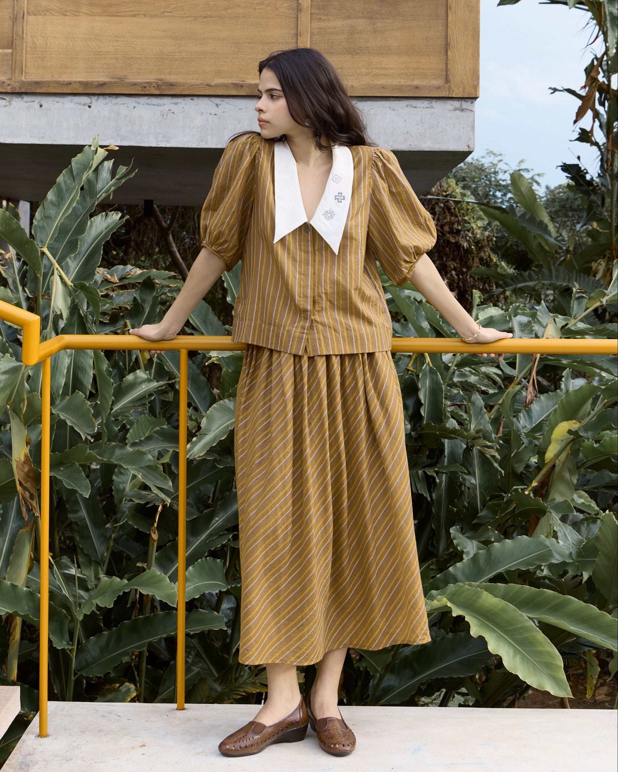 BROOK Kasuti Embroidery Collar Blouse