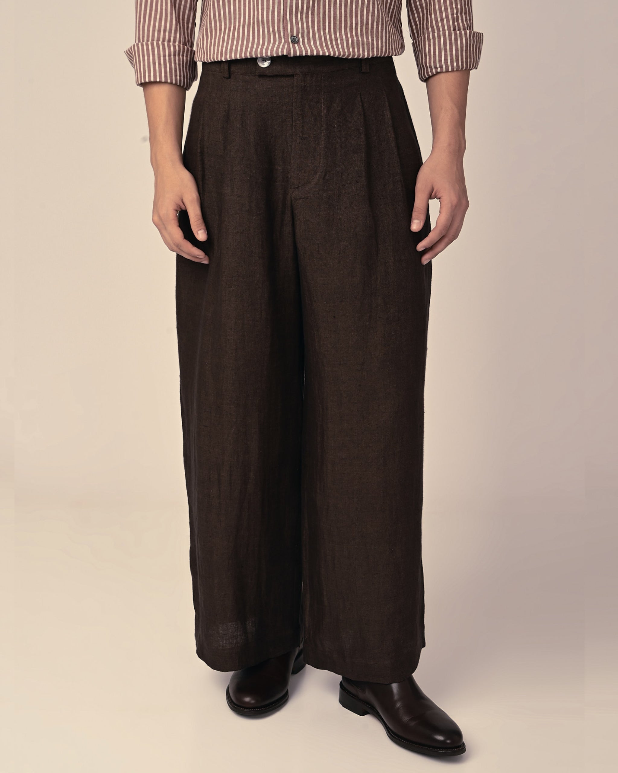 PASSAGE Pleated Wide Leg Trousers