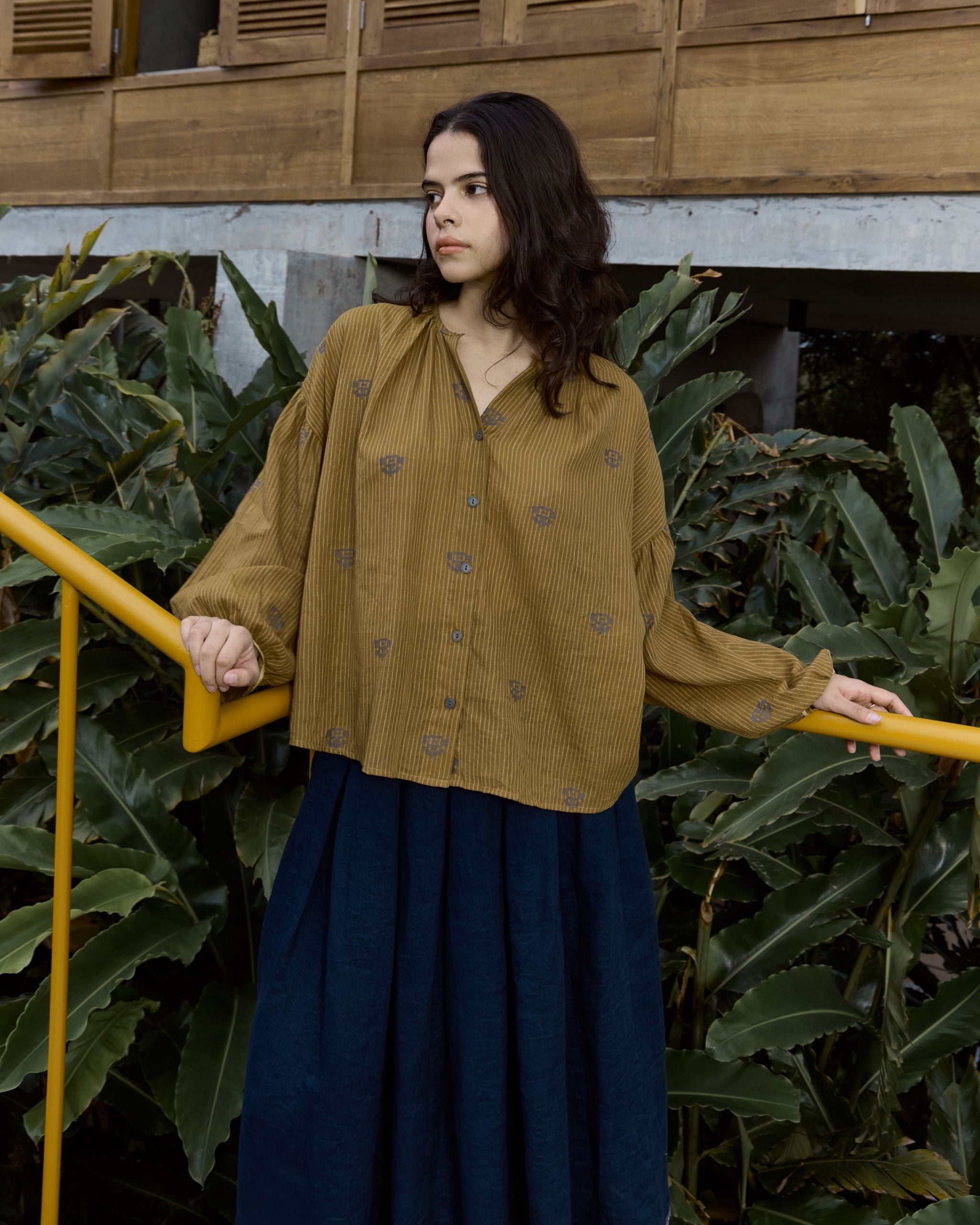 BRIO Henley Blouse