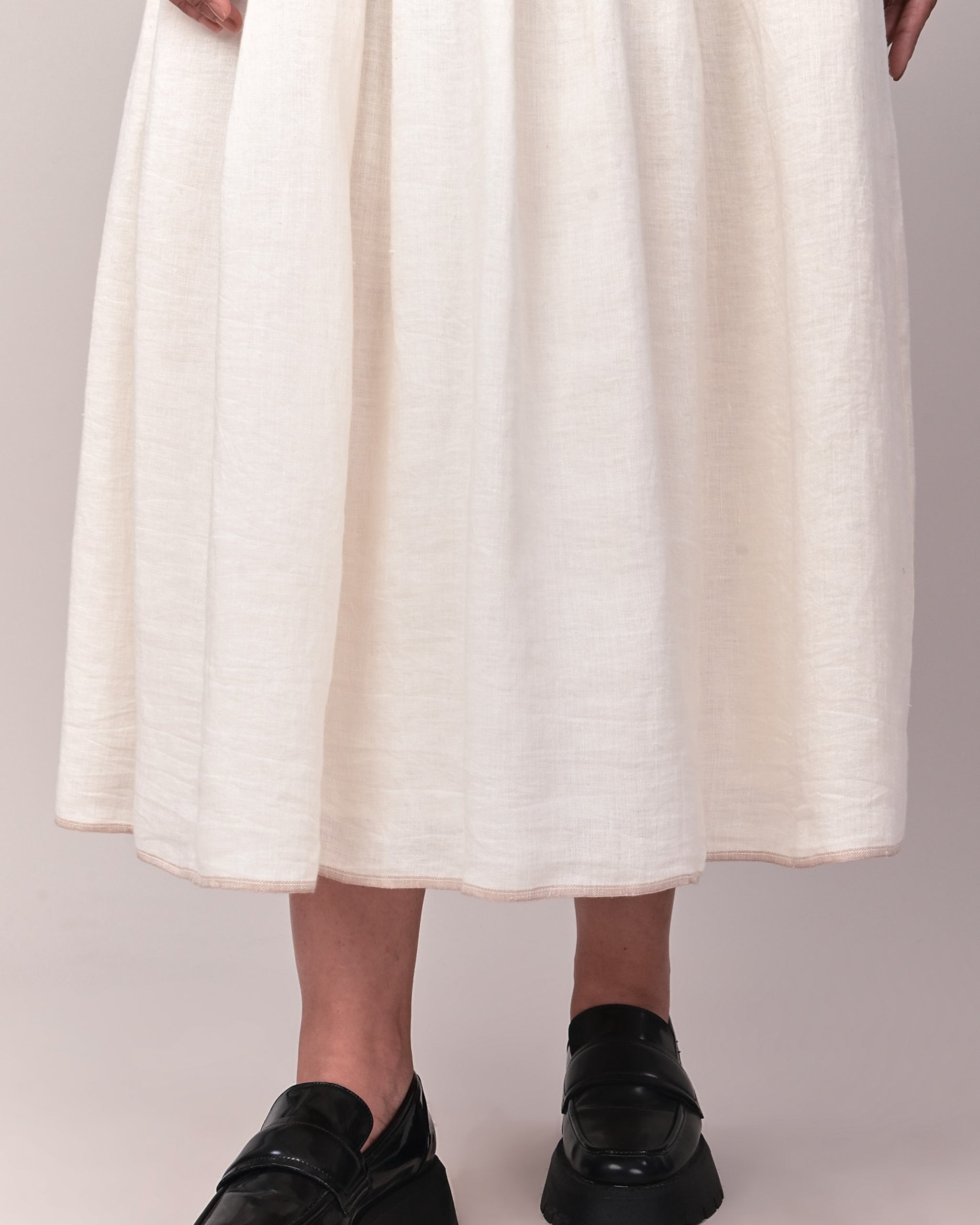 SKETCH Box Pleat Skirt