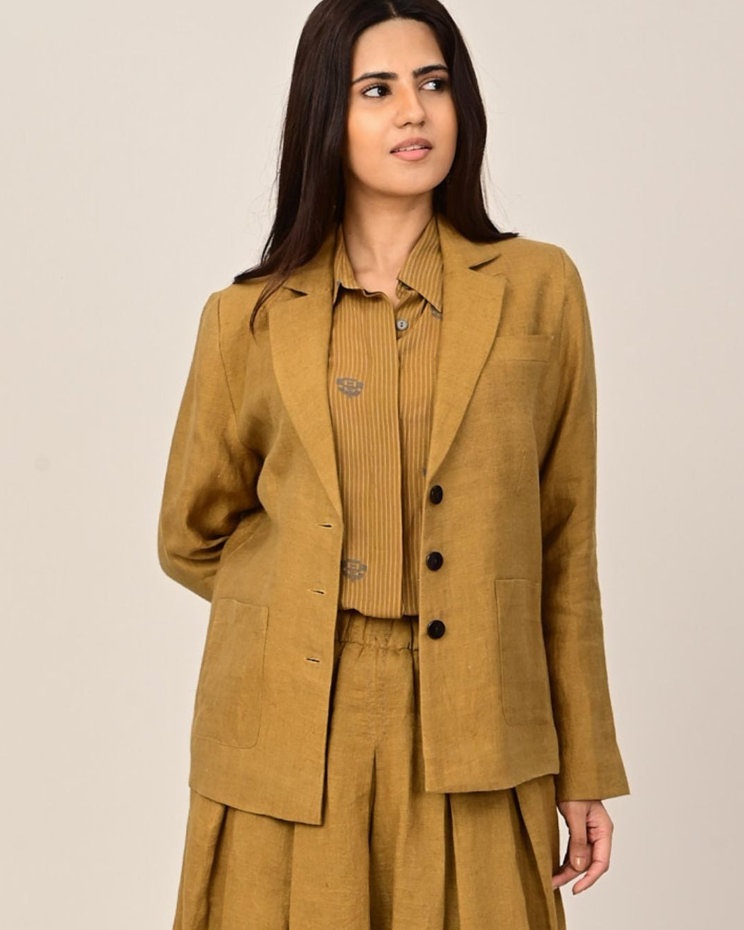 JOURNAL Button Front Blazer