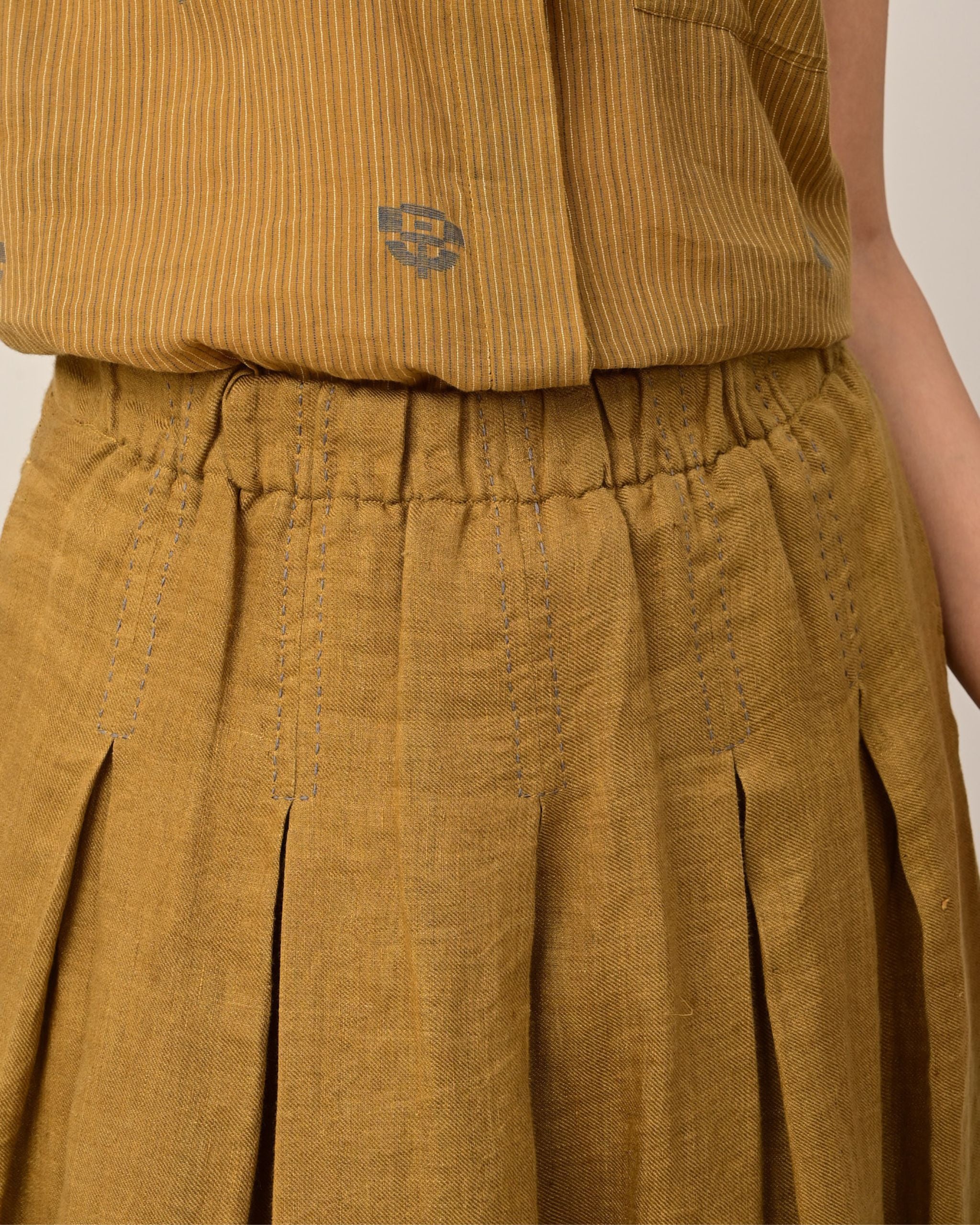 SKETCH Box Pleat Skirt
